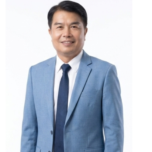 นายไพทูรย์ เนื้ออ่อน
